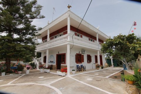 200m² House in Corfu, Greece No. 58766 19