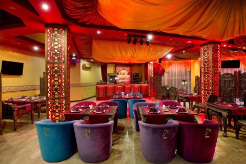 125m² Commercial property en Barcelona, Spain No. 110734