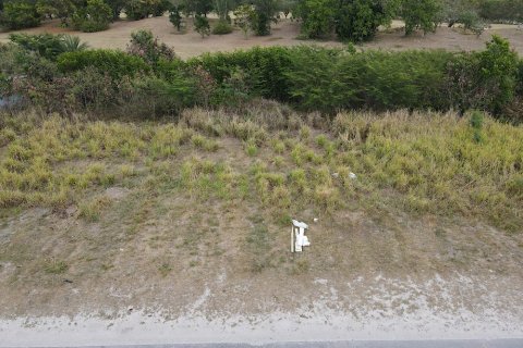 405m² Land in Jolly Harbour, Antigua and Barbuda No. 64957 4