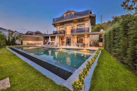 3 dormitorios Villa en Fethiye, Turkey No. 11425