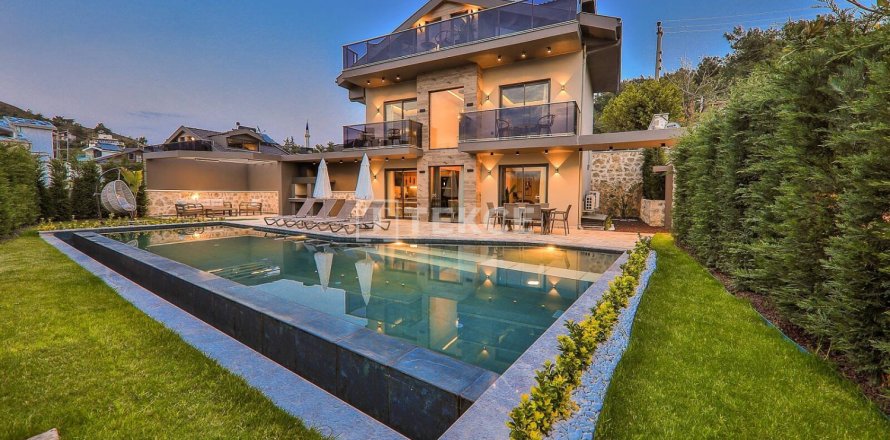 3 dormitorios Villa en Fethiye, Turkey No. 11425