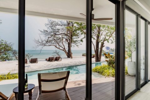 1 bedroom Condo  in Hua Hin, Thailand No. 282 4