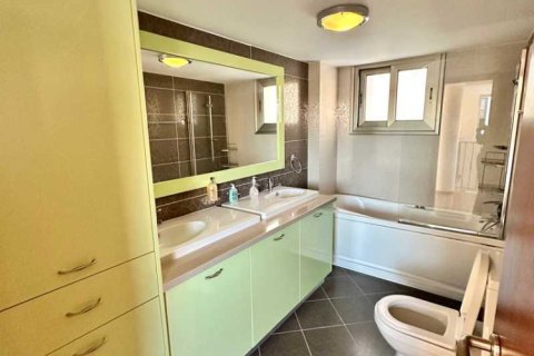 6 bedrooms House in Mesa Geitonia, Cyprus No. 65328 13