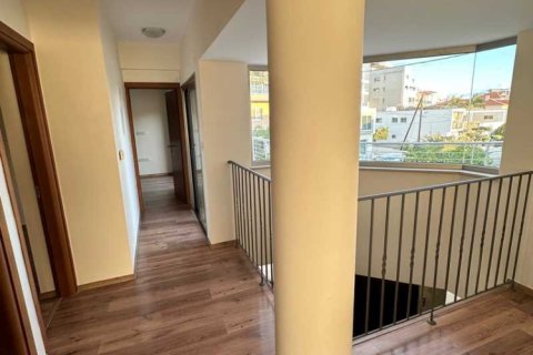 6 bedrooms House in Mesa Geitonia, Cyprus No. 65328 10