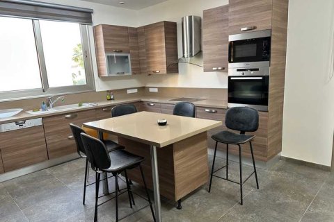 6 bedrooms House in Mesa Geitonia, Cyprus No. 65328 5