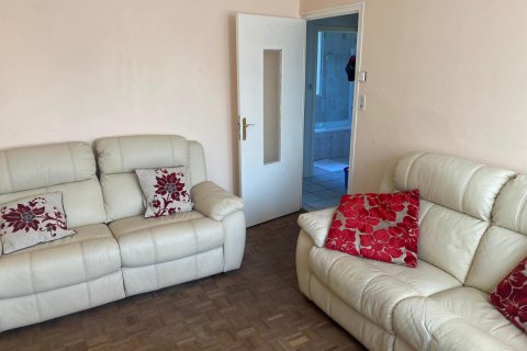 3 bedrooms House in Berneuil, France No. 69430 16