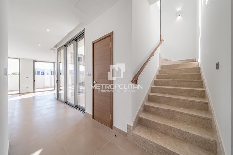 4 bedrooms Villa in Long Bien, Vietnam No. 94480 8