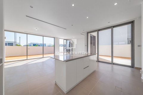 4 bedrooms Villa in Long Bien, Vietnam No. 94480 6