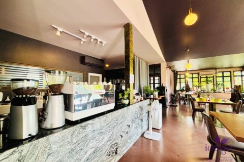 4 bedrooms Commercial property in Chiang Mai, Thailand No. 98154 3