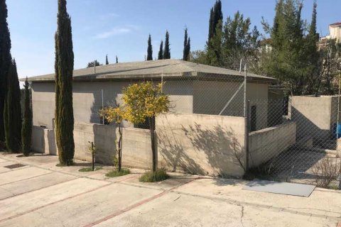 3 bedrooms Villa in Tala, Cyprus No. 75654 7