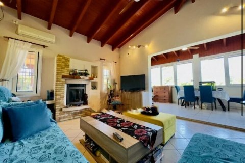 4 dormitorios House en Palaia Fokaia, Greece No. 109321 2