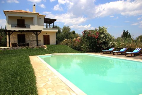 4 bedrooms House in Kranidi, Greece No. 108057 7