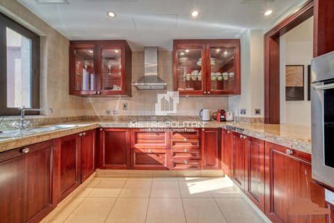 2 bedrooms Apartment in Van Duong, Vietnam No. 93368 8