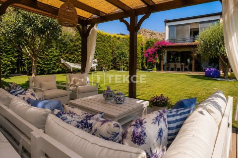 4 bedrooms Villa in Bodrum, Turkey No. 128313