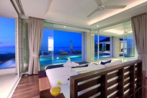 4 bedrooms Villa in Tha Chang, Thailand No. 95964 5