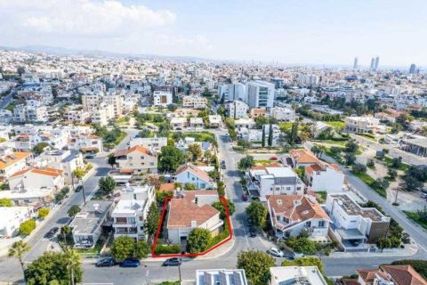 4 bedrooms House in Limassol, Cyprus No. 28750 9