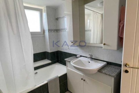 Дом с 4 спальнями в Лимассол, Кипр №63413 6