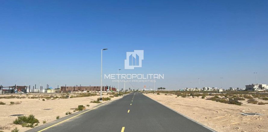 977m² Land in Le Loi, Vietnam No. 94548