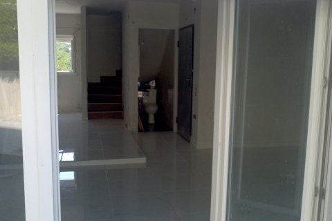 3 bedrooms Maisonette in Thessaloniki, Greece No. 55816 4