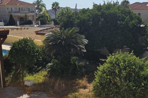 5 bedrooms House in Agios Athanasios, Cyprus No. 84118 11