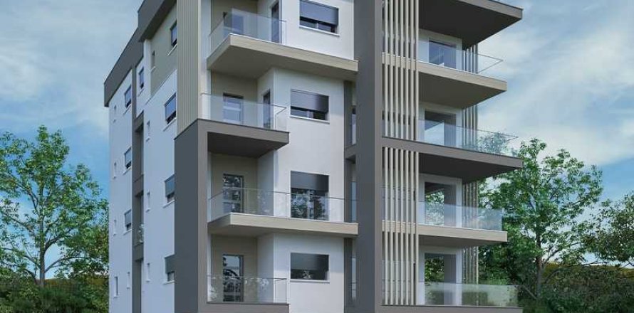 3 bedrooms Penthouse in Limassol, Cyprus No. 78392