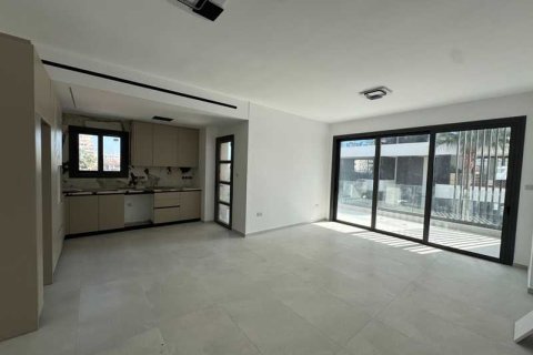 3 bedrooms Penthouse in Limassol, Cyprus No. 78392 6