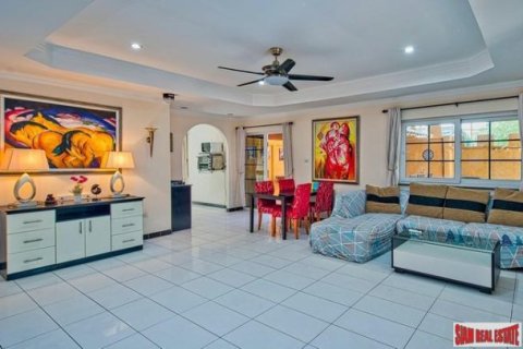 46 bedrooms Hotel in Pattaya, Thailand No. 96446 10