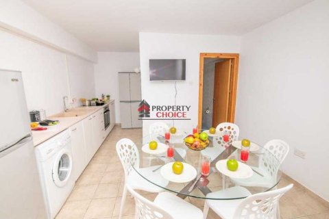 5 chambres Villa à Famagusta, Cyprus No. 29162 10