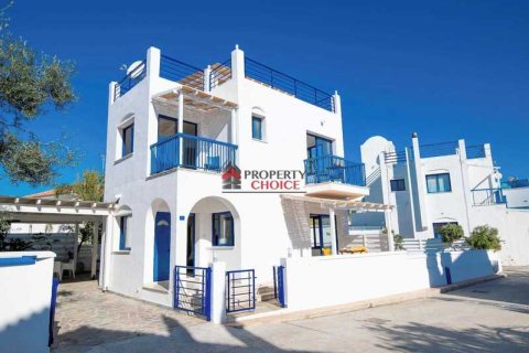 5 chambres Villa à Famagusta, Cyprus No. 29162 3