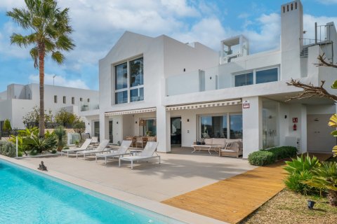 5 chambres House à Marbella, Spain No. 109855