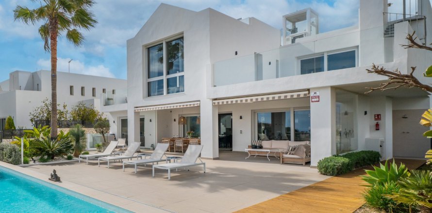 5 chambres House à Marbella, Spain No. 109855