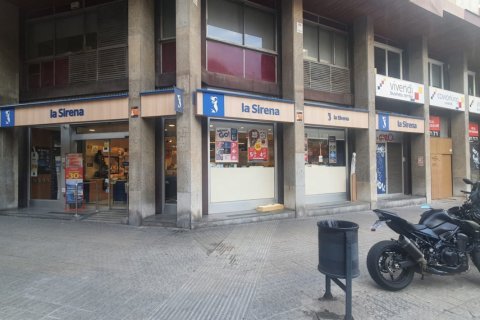 195m² Commercial property à Thanh Son, Vietnam No. 110684 1
