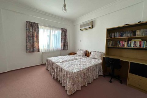 4 bedrooms House in Limassol, Cyprus No. 66585 8