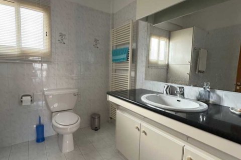 4 bedrooms House in Limassol, Cyprus No. 66585 10