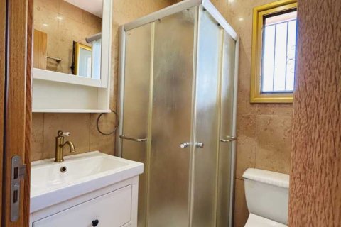 4 bedrooms Villa in Chloraka, Cyprus No. 30824 15