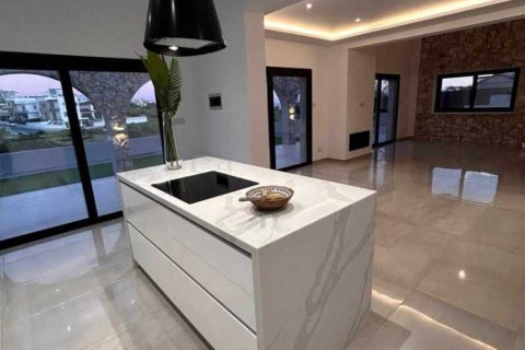 Дом с 3 спальнями в Эпископи, Кипр №101660 12