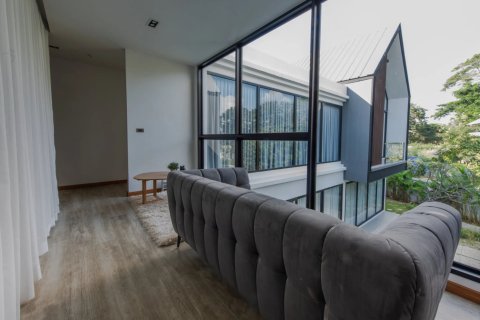 4 bedrooms House in Chiang Mai, Thailand No. 1483 10