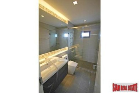 4 bedrooms Villa in Bangkok, Thailand No. 95735 7