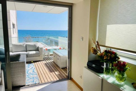 Квартира с 2 спальнями в Лимассол, Кипр №104383 5