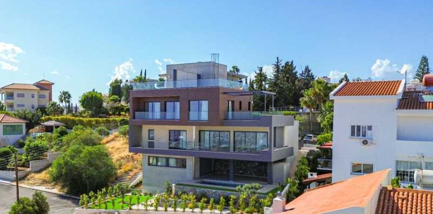 4 chambres House à Mesa Geitonia, Cyprus No. 30383