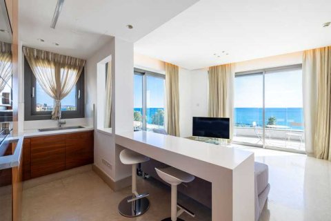 2 bedrooms Apartment in Mouttagiaka, Cyprus No. 32727 9