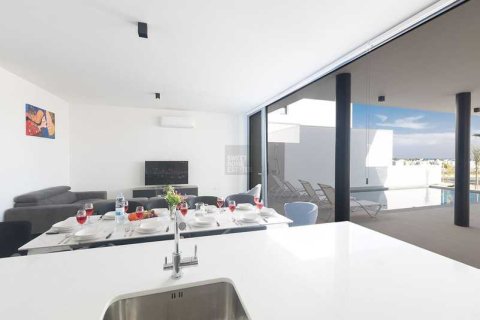 3 bedrooms House in Protaras, Cyprus No. 28742 14