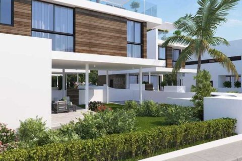 3 bedrooms House in Protaras, Cyprus No. 28742 8