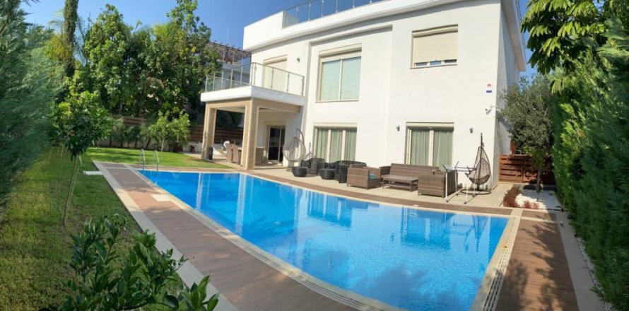 Studio Villa in Limassol, Cyprus No. 106260