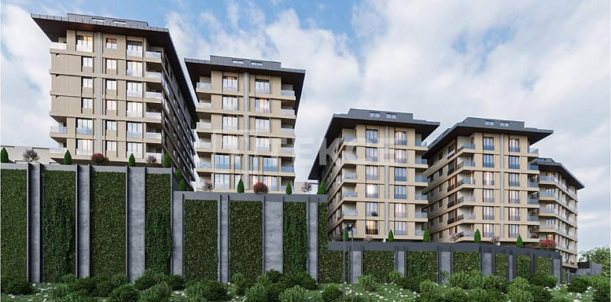 5 bedrooms Apartment in Istanbul, Turkey No. 72056