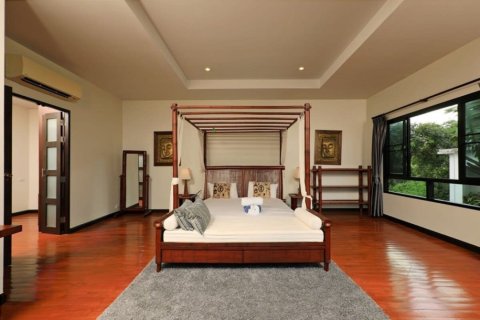 4 bedrooms Villa in Rawai, Thailand No. 97169 12