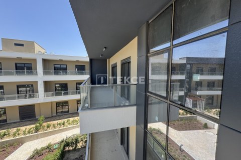 3 bedrooms Apartment in Ho Chi Minh, Vietnam No. 17647 25