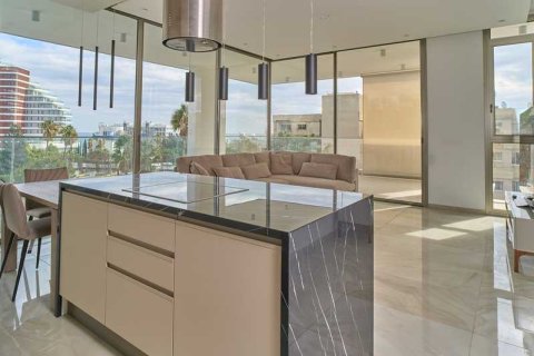 2 bedrooms Apartment in Germasogeia, Cyprus No. 33225 1