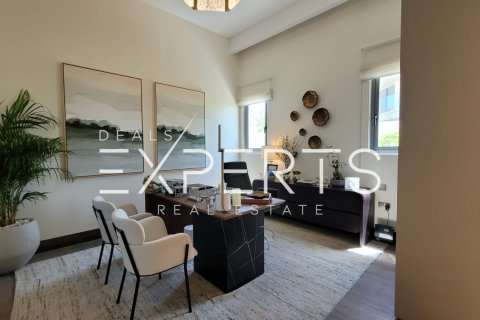 4 bedrooms Villa in Binh Duong, Vietnam No. 86016 13