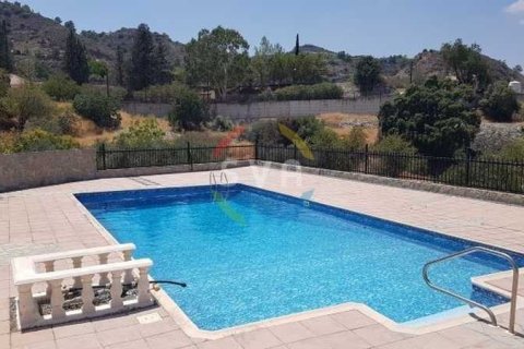 5 dormitorios House en Prastio Kellakíou, Cyprus No. 82090 2